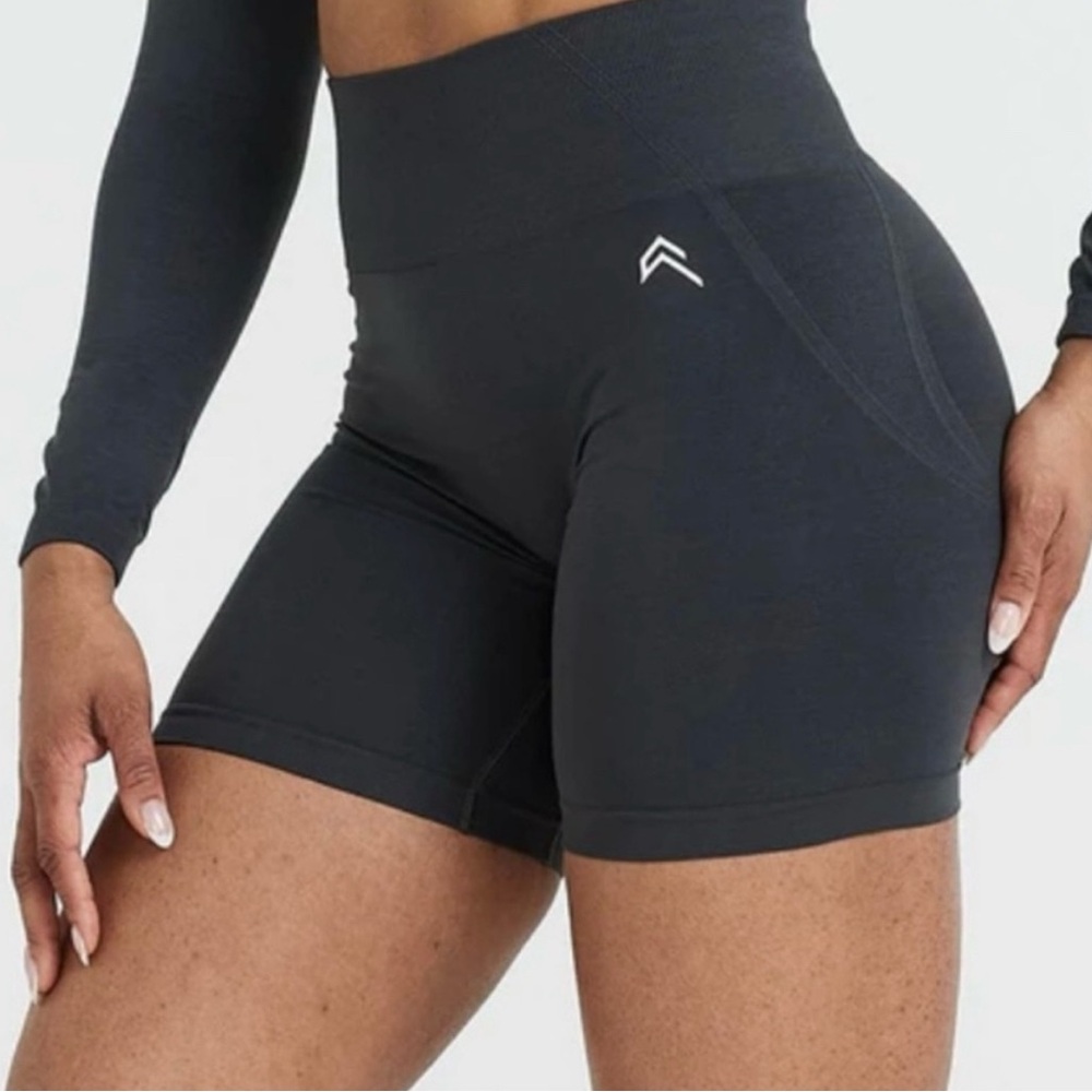 Oner active Effortless Shorts - Coal